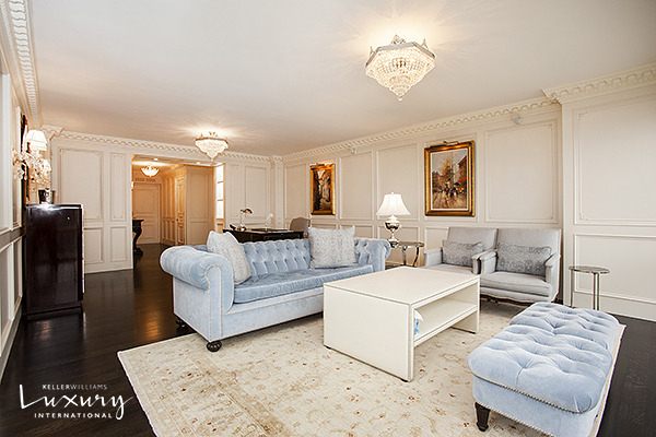 721 Fifth Avenue - Photo 3