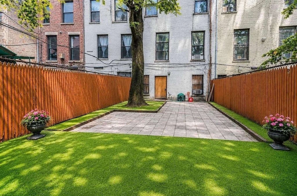 46 W 126th Street - Photo 7