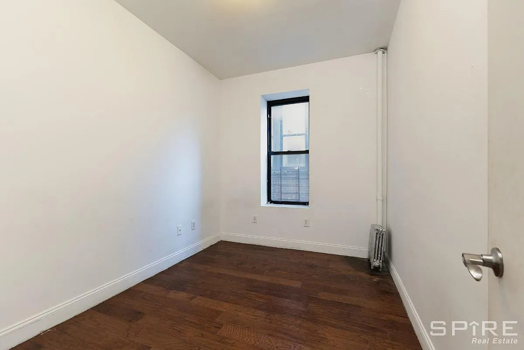 188 Claremont Avenue - Photo 9