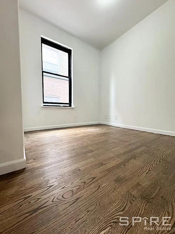188 Claremont Avenue - Photo 6