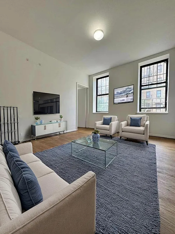 188 Claremont Avenue - Photo 1