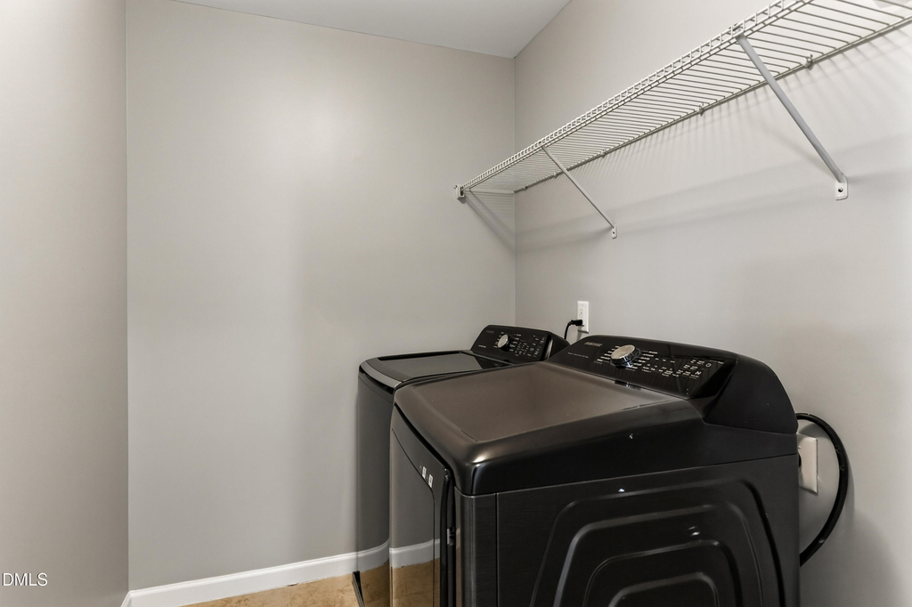 614 Rose Laurel Court - Photo 32