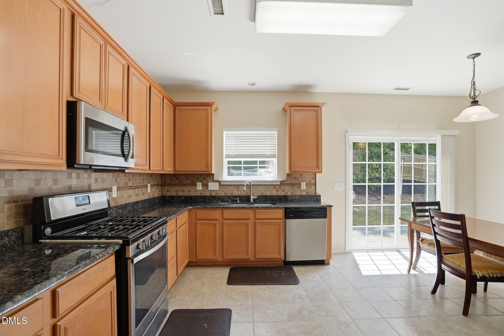 205 Trolley Car Way - Photo 13