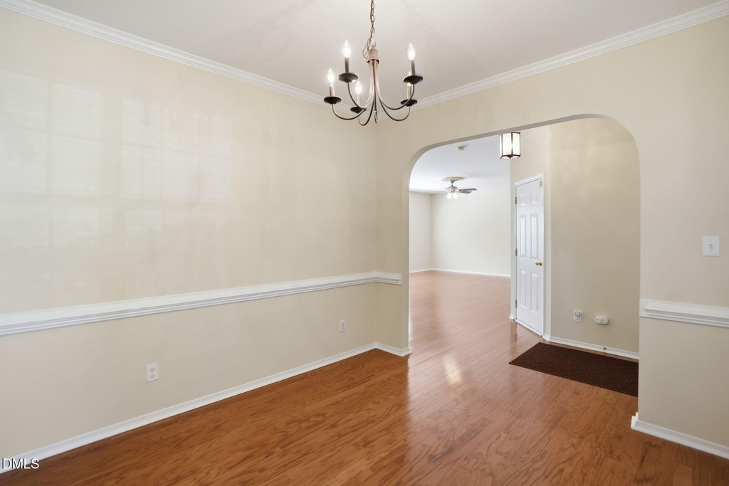 205 Trolley Car Way - Photo 8