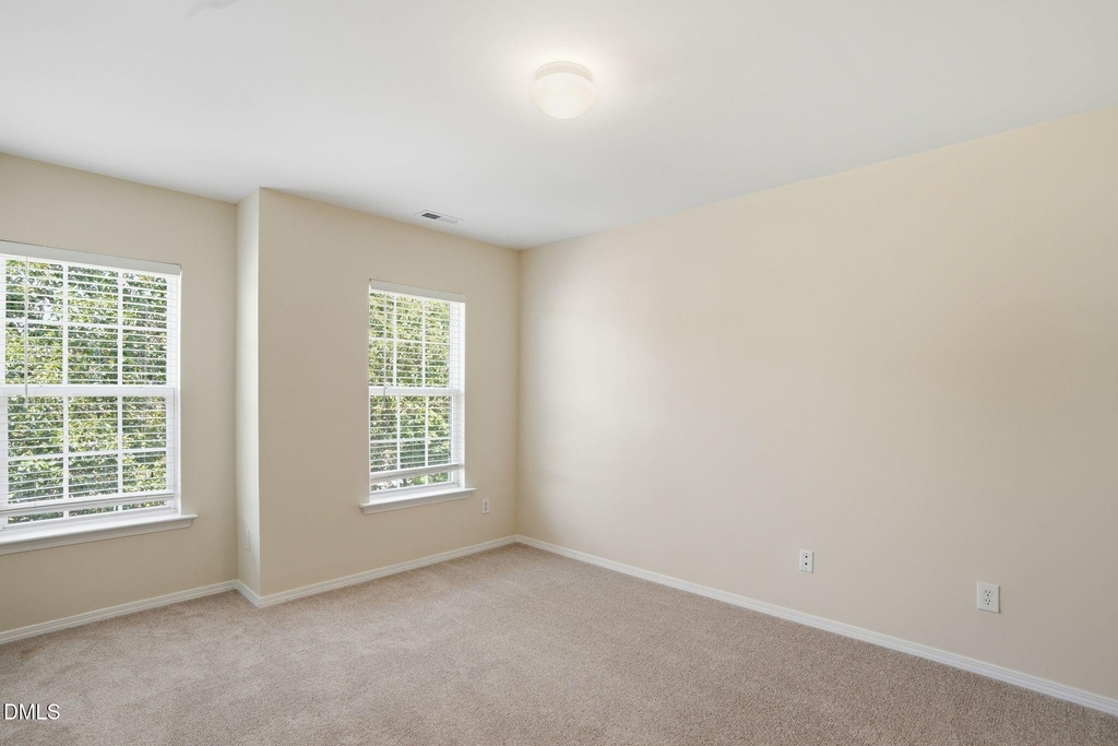 205 Trolley Car Way - Photo 30