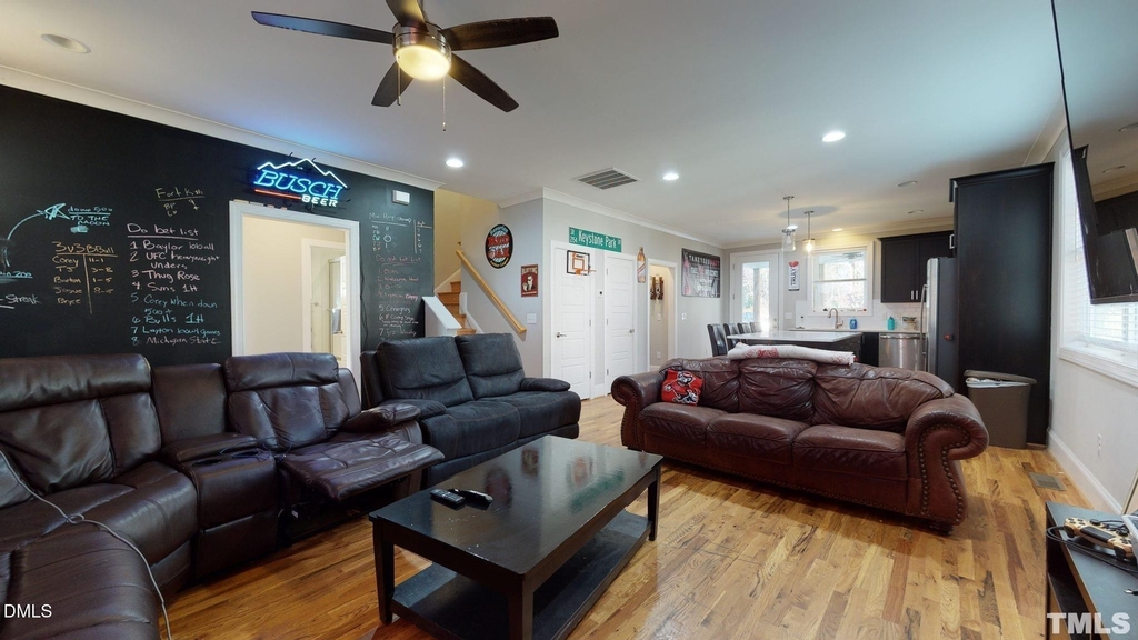 5301 Western Boulevard - Photo 8