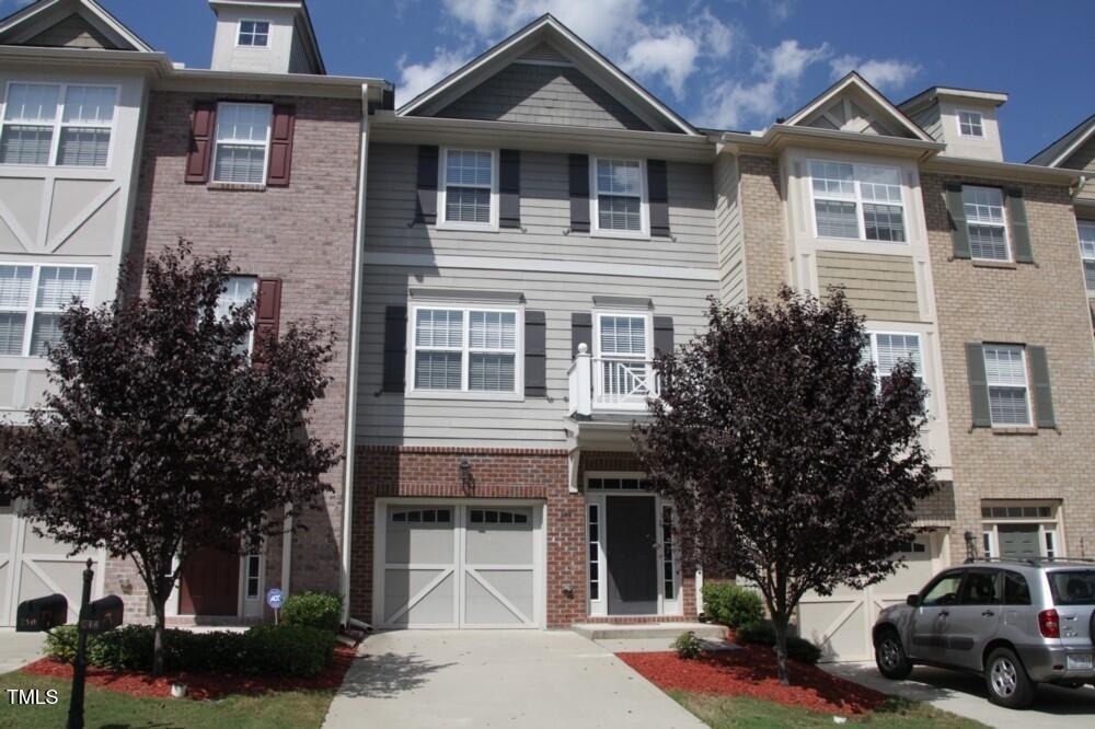 248 Linden Park Lane - Photo 0
