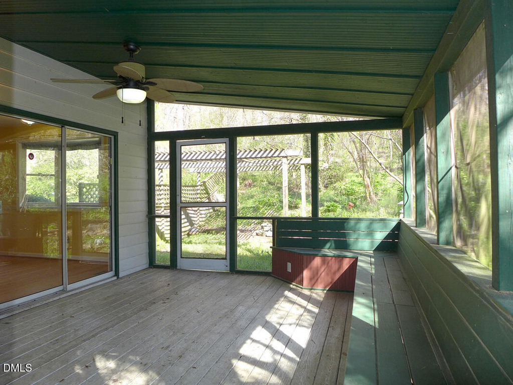 109 Old Pittsboro Road - Photo 18
