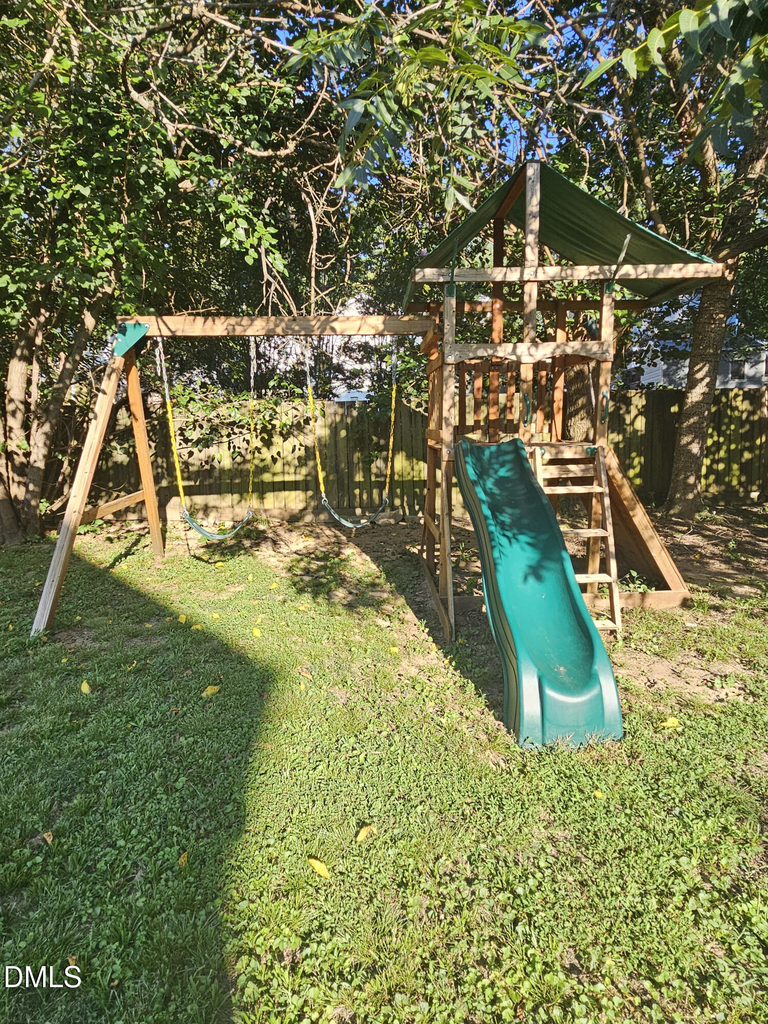 2132 Bellaire Avenue - Photo 31