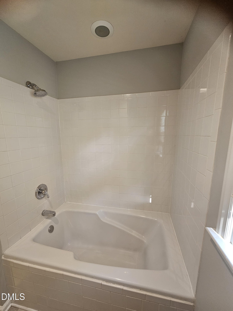 2132 Bellaire Avenue - Photo 20