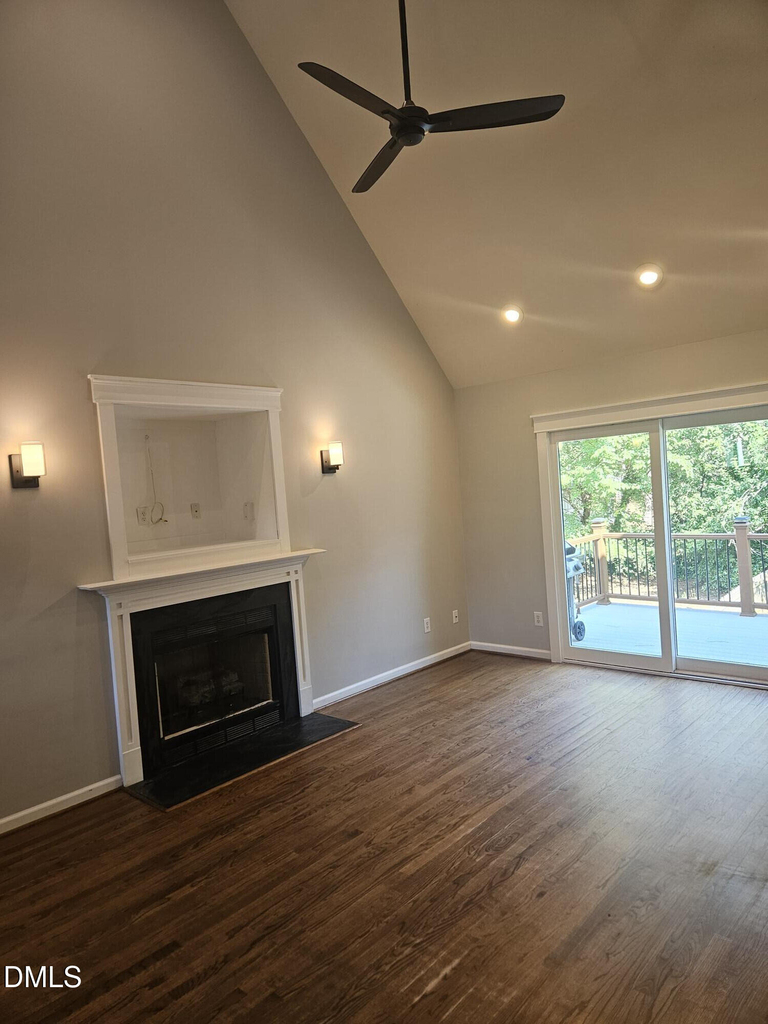 2132 Bellaire Avenue - Photo 7
