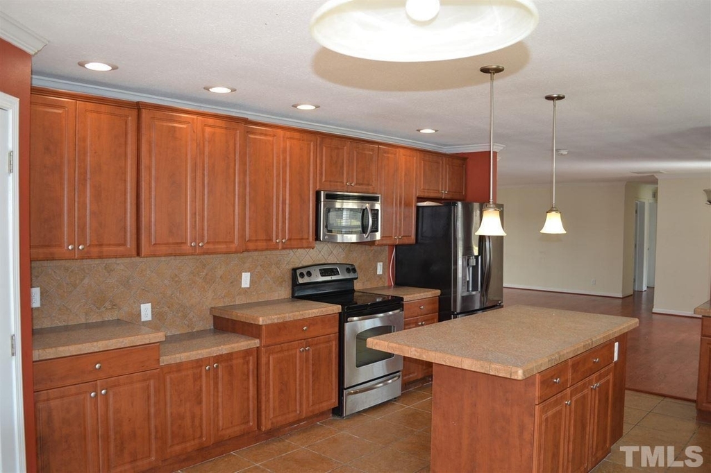 1182 Fairlane Road - Photo 2