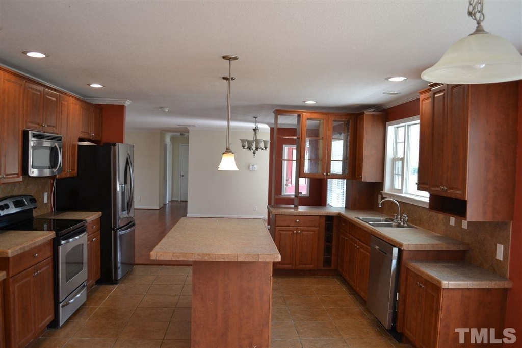 1182 Fairlane Road - Photo 3