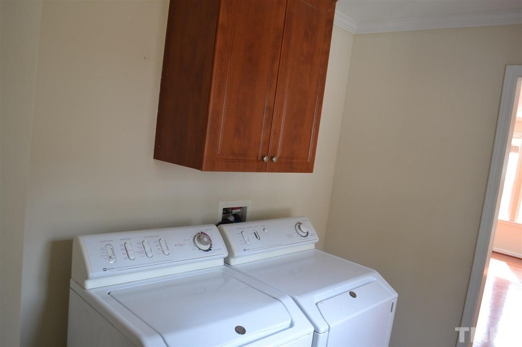 1182 Fairlane Road - Photo 9