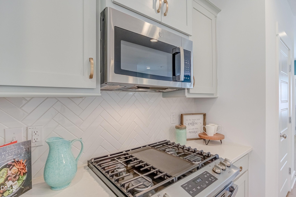 6403 Taylor Road - Photo 14