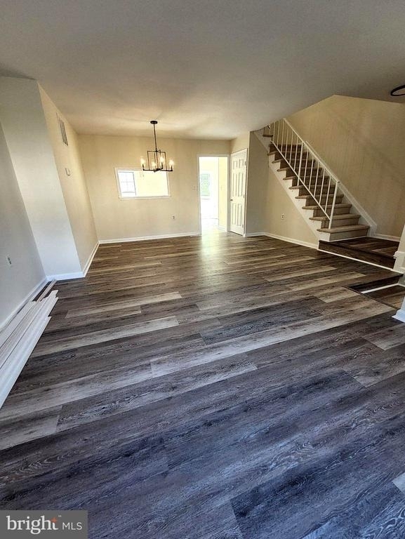 10806 Stone Hill Lane - Photo 3