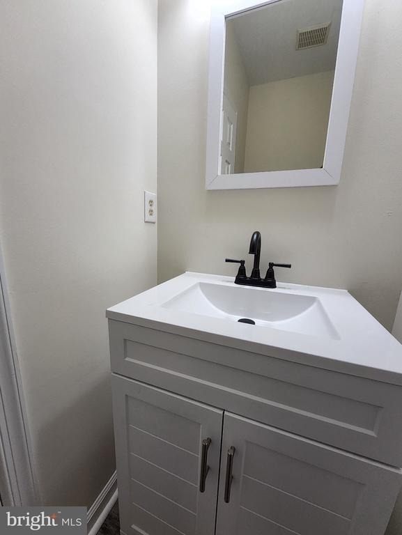10806 Stone Hill Lane - Photo 5