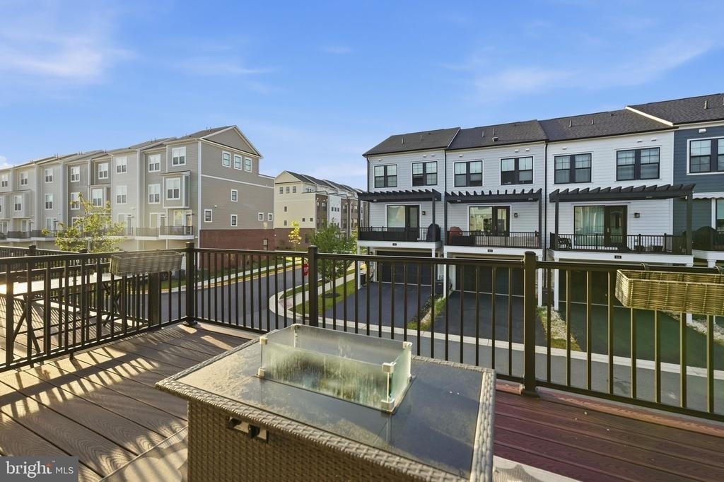 657 Belmont Bay Drive - Photo 9