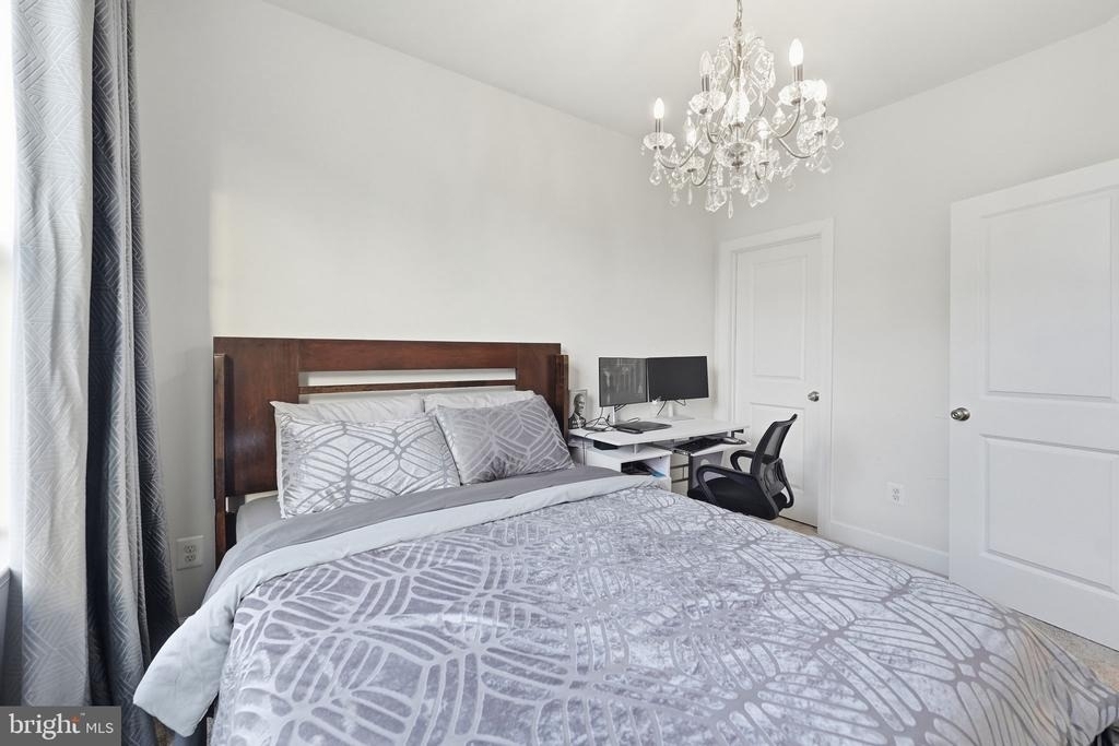 657 Belmont Bay Drive - Photo 18