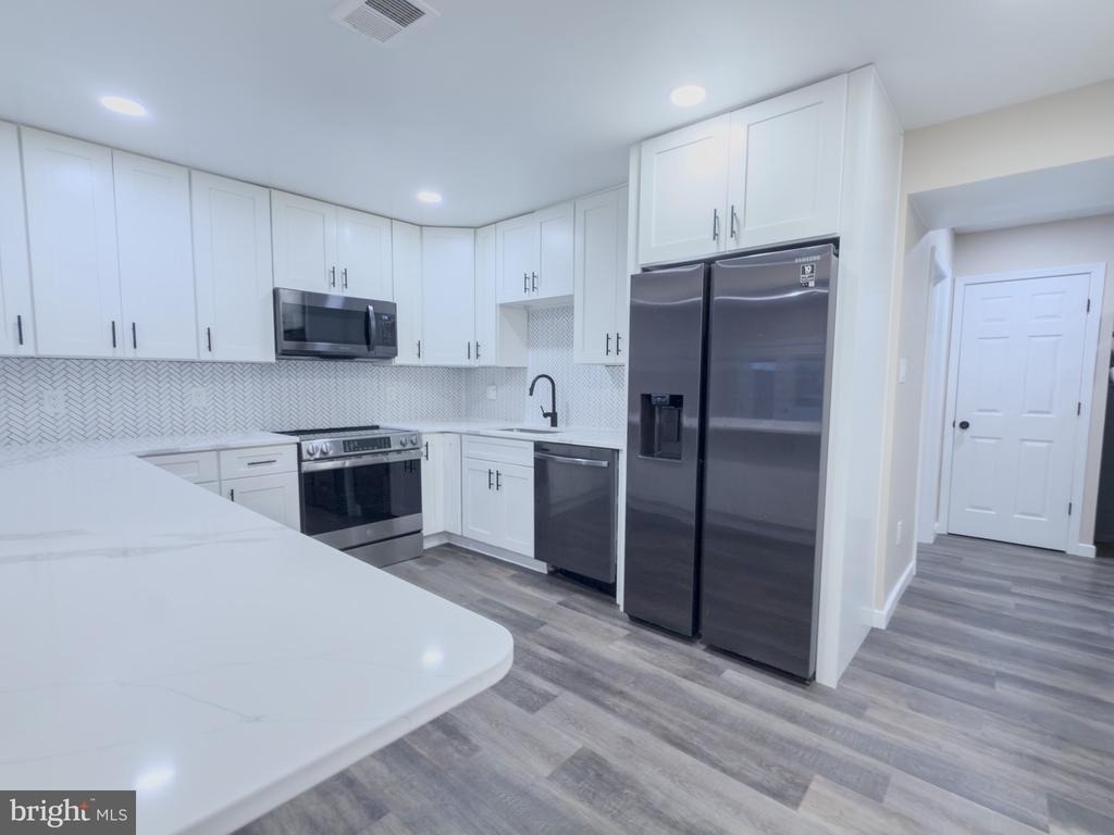 8948 Mcdowell Cmn - Photo 6