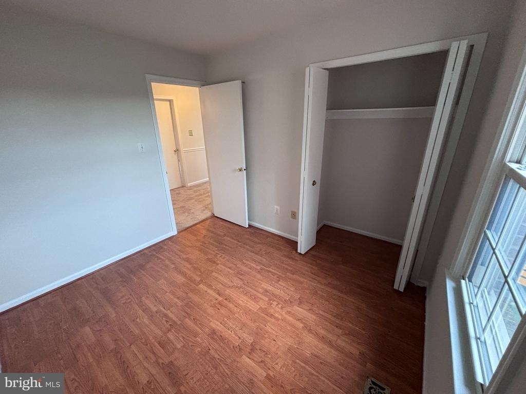 961 Holborn Court - Photo 15
