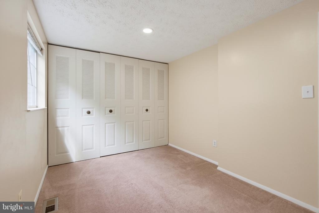 8284 Crestmont Circle - Photo 23