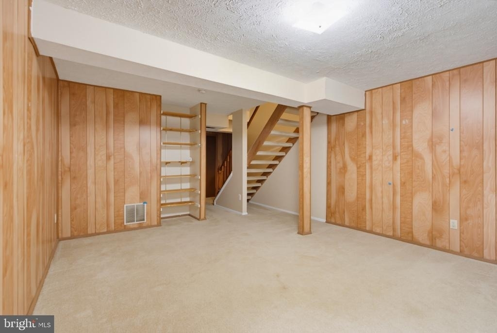 8284 Crestmont Circle - Photo 26