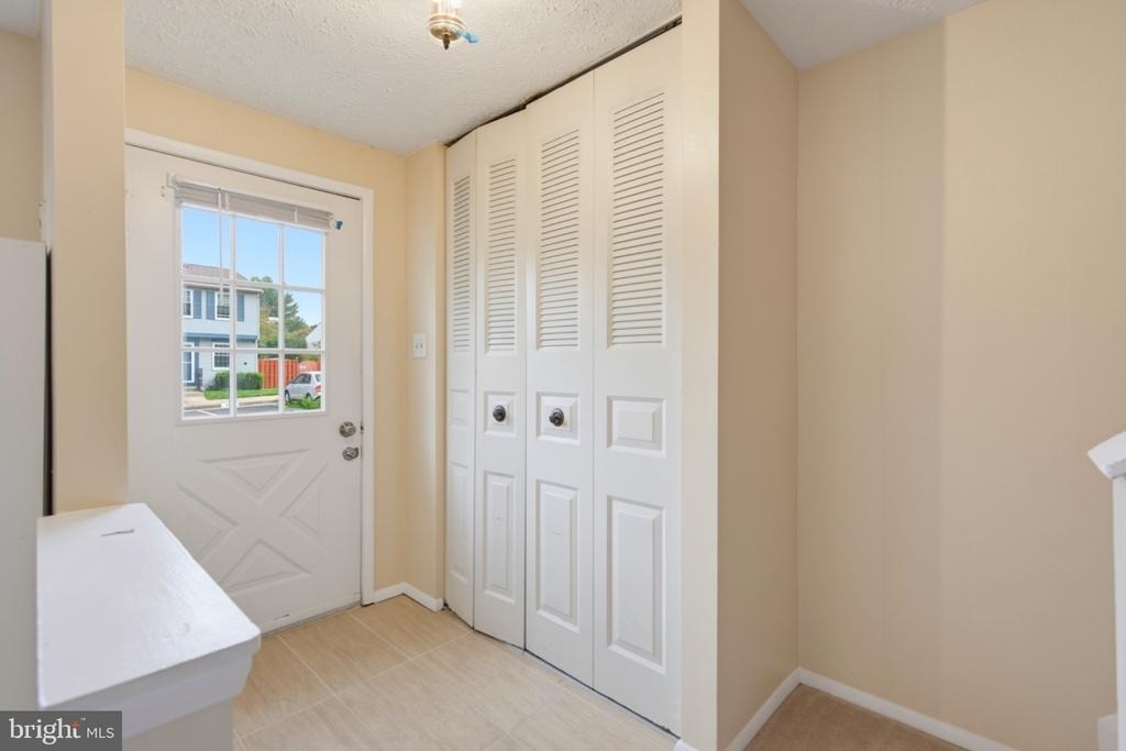 8284 Crestmont Circle - Photo 2