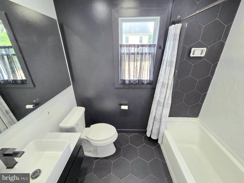 5311 Montgomery Street - Photo 15