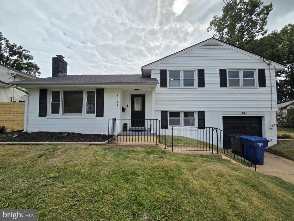 5311 Montgomery Street - Photo 0