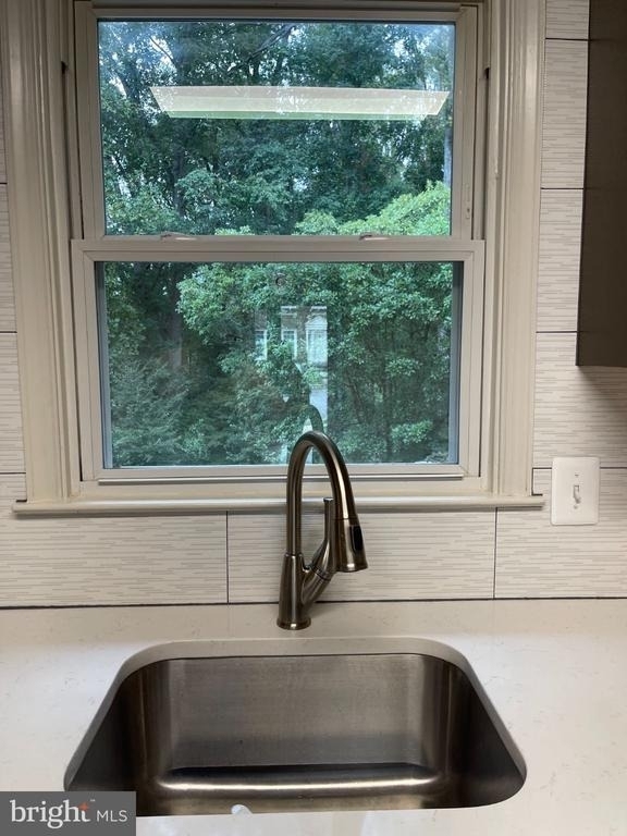 7925 Forest Path Way - Photo 6