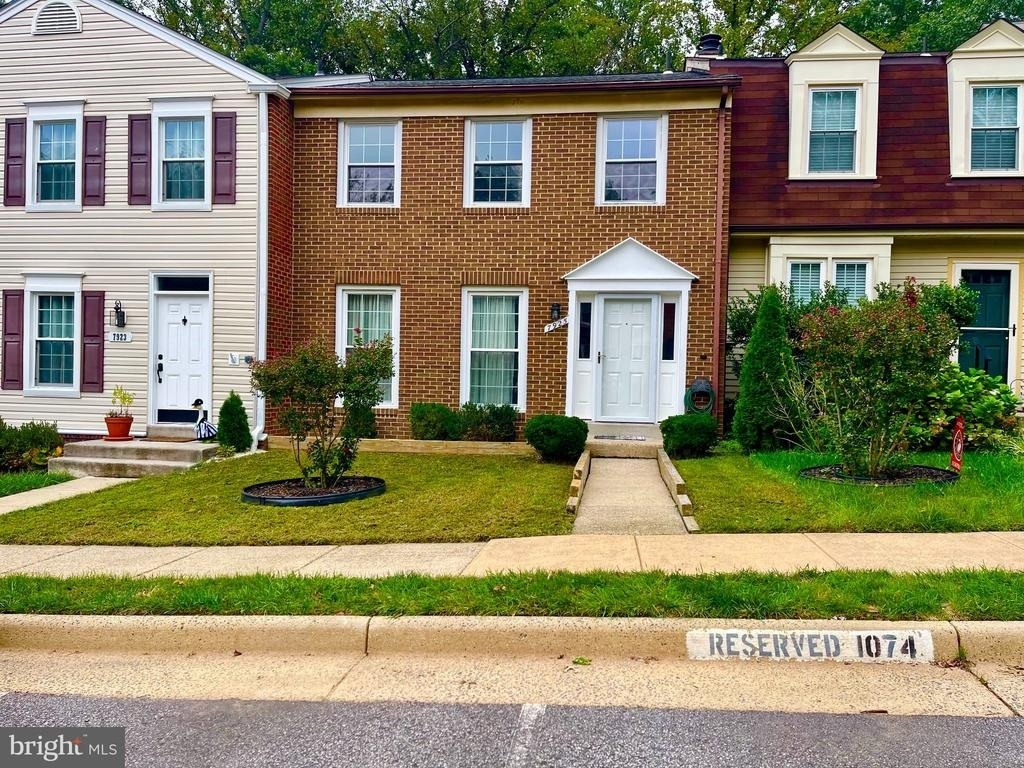 7925 Forest Path Way - Photo 1