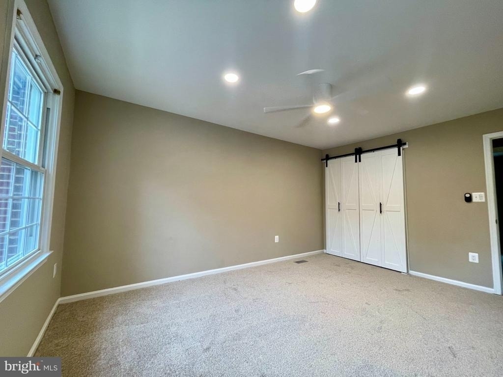 7925 Forest Path Way - Photo 16