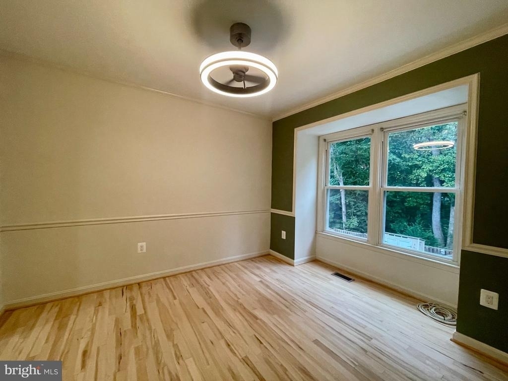 7925 Forest Path Way - Photo 13