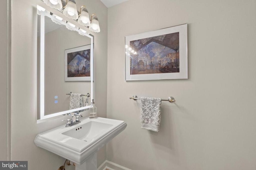 6312 Chaucer View Circle - Photo 17