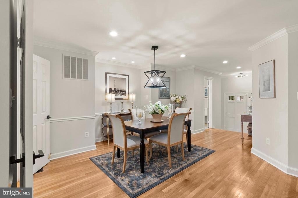6312 Chaucer View Circle - Photo 4