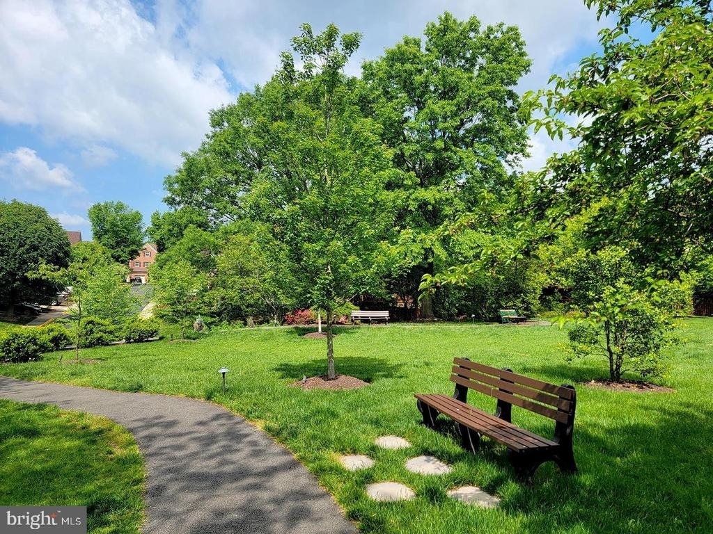 6312 Chaucer View Circle - Photo 43