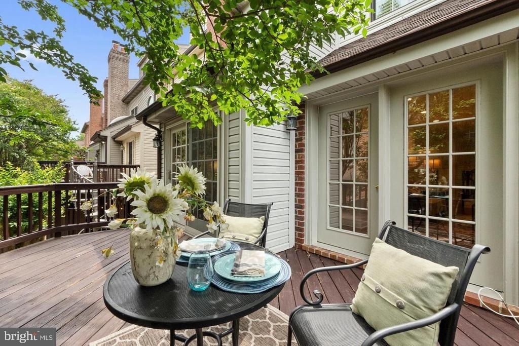 6312 Chaucer View Circle - Photo 13