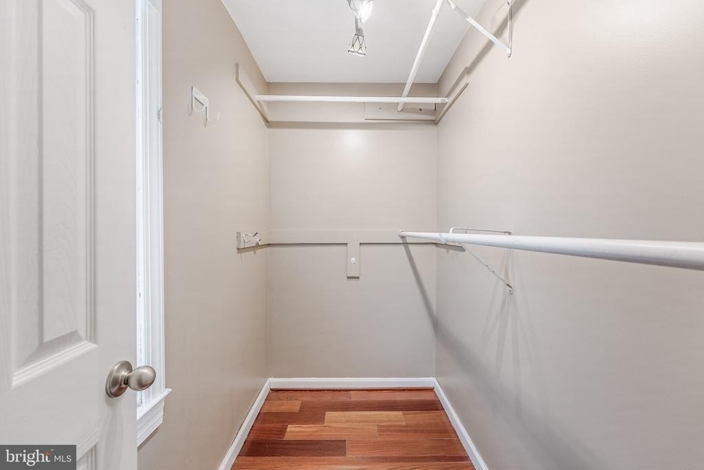 8105 Oaklake Court - Photo 27
