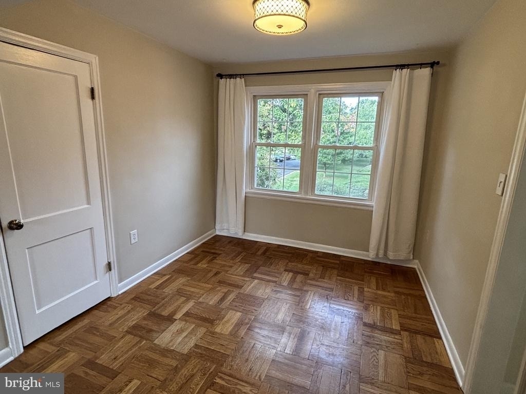 6624 E Wakefield Drive - Photo 10
