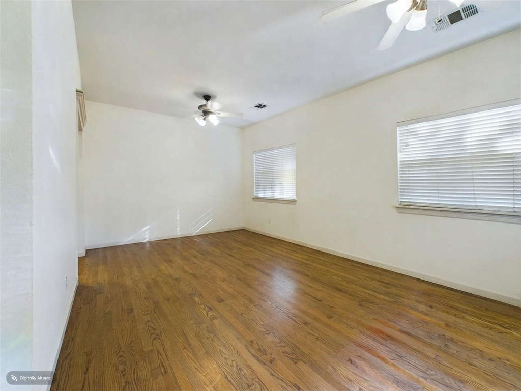 2826 Salado St - Photo 25