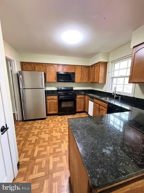 10252 Friendship Court - Photo 4