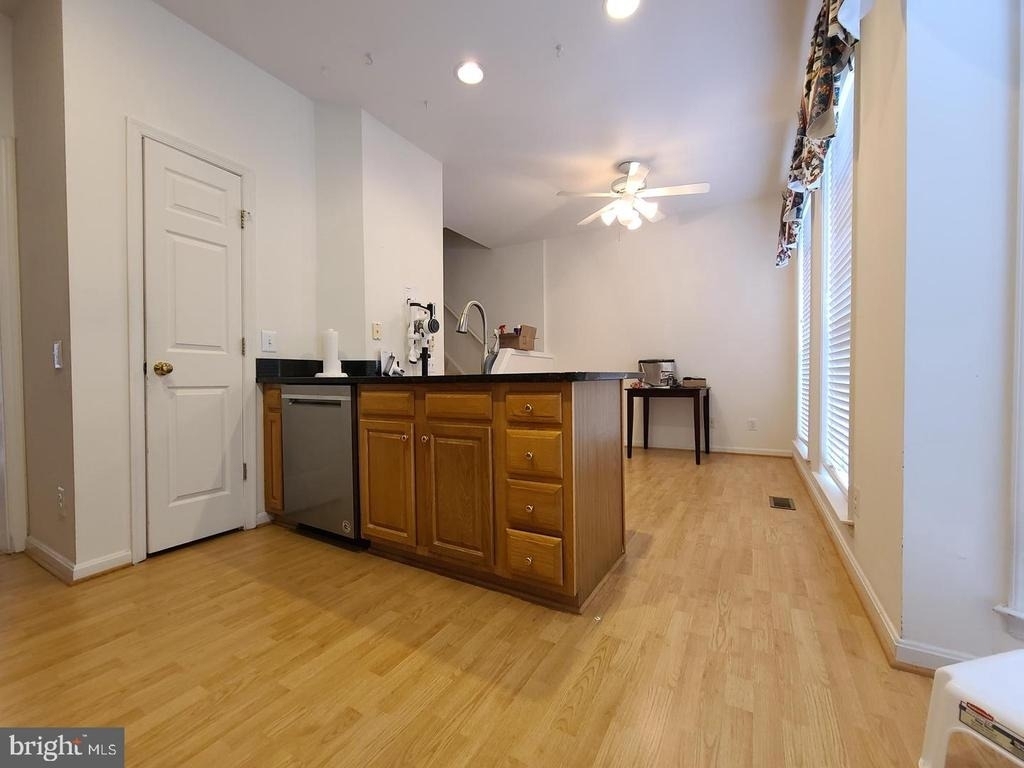 7705 Wiley Creek Way - Photo 4