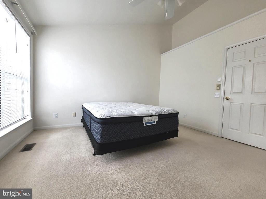 7705 Wiley Creek Way - Photo 11
