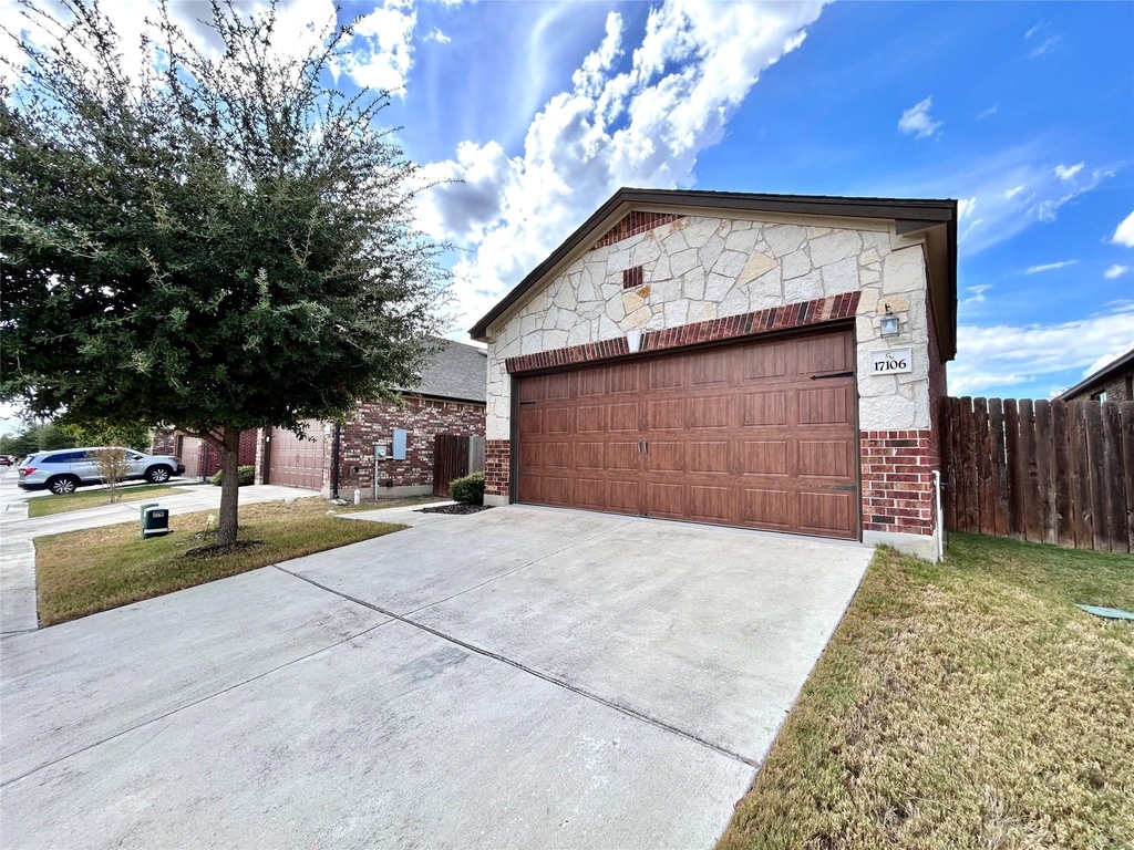 17106 Gibbons Path - Photo 1