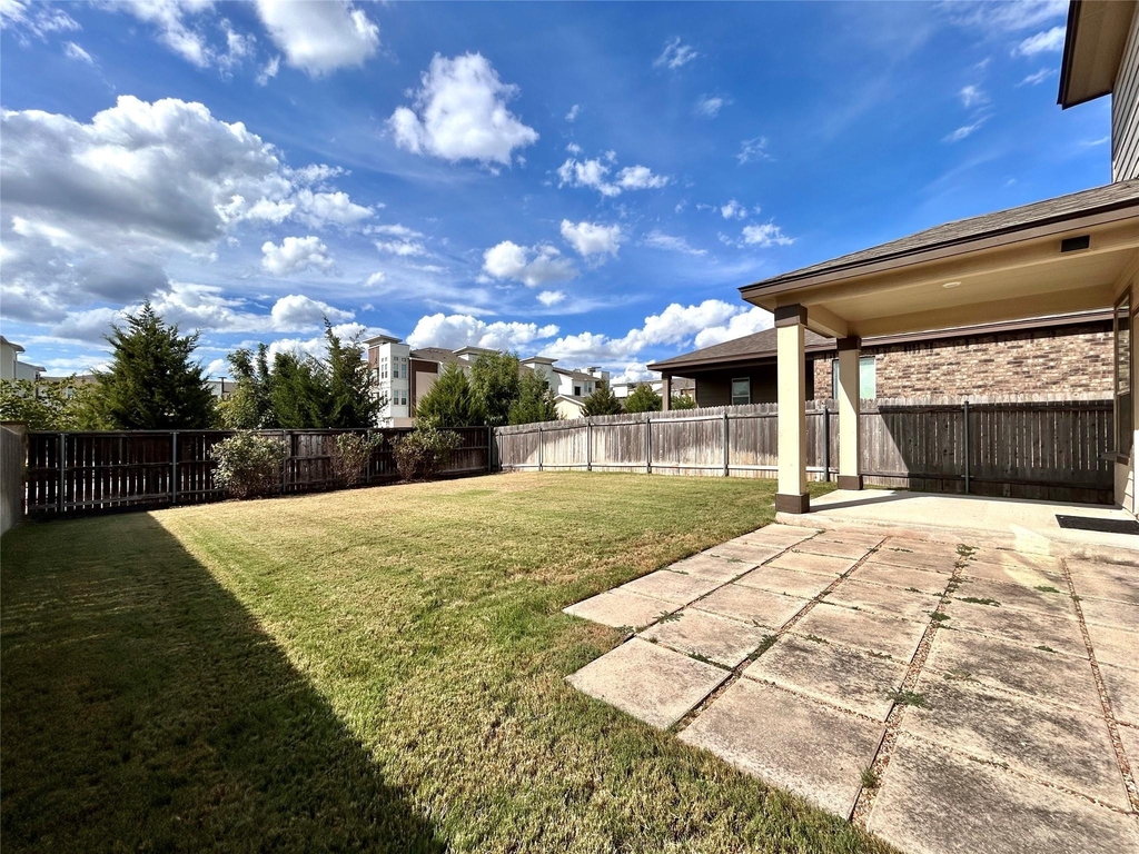 17106 Gibbons Path - Photo 35