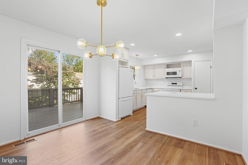10072 Apple Wood Court - Photo 11