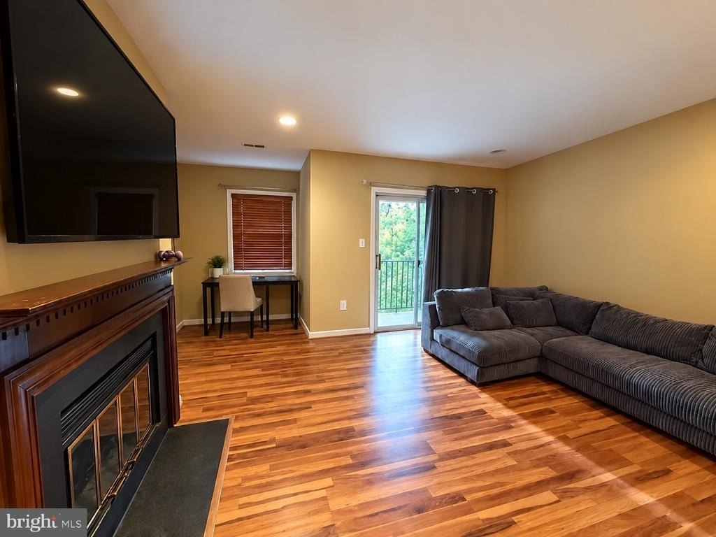3760 Madison Lane - Photo 2