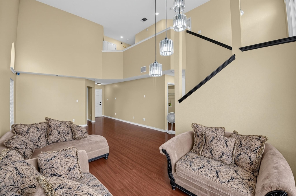 1610 Balmorhea Ln - Photo 16