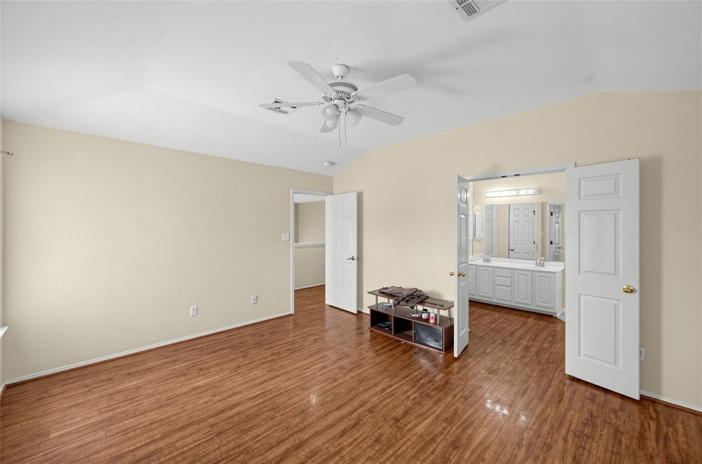 1610 Balmorhea Ln - Photo 8